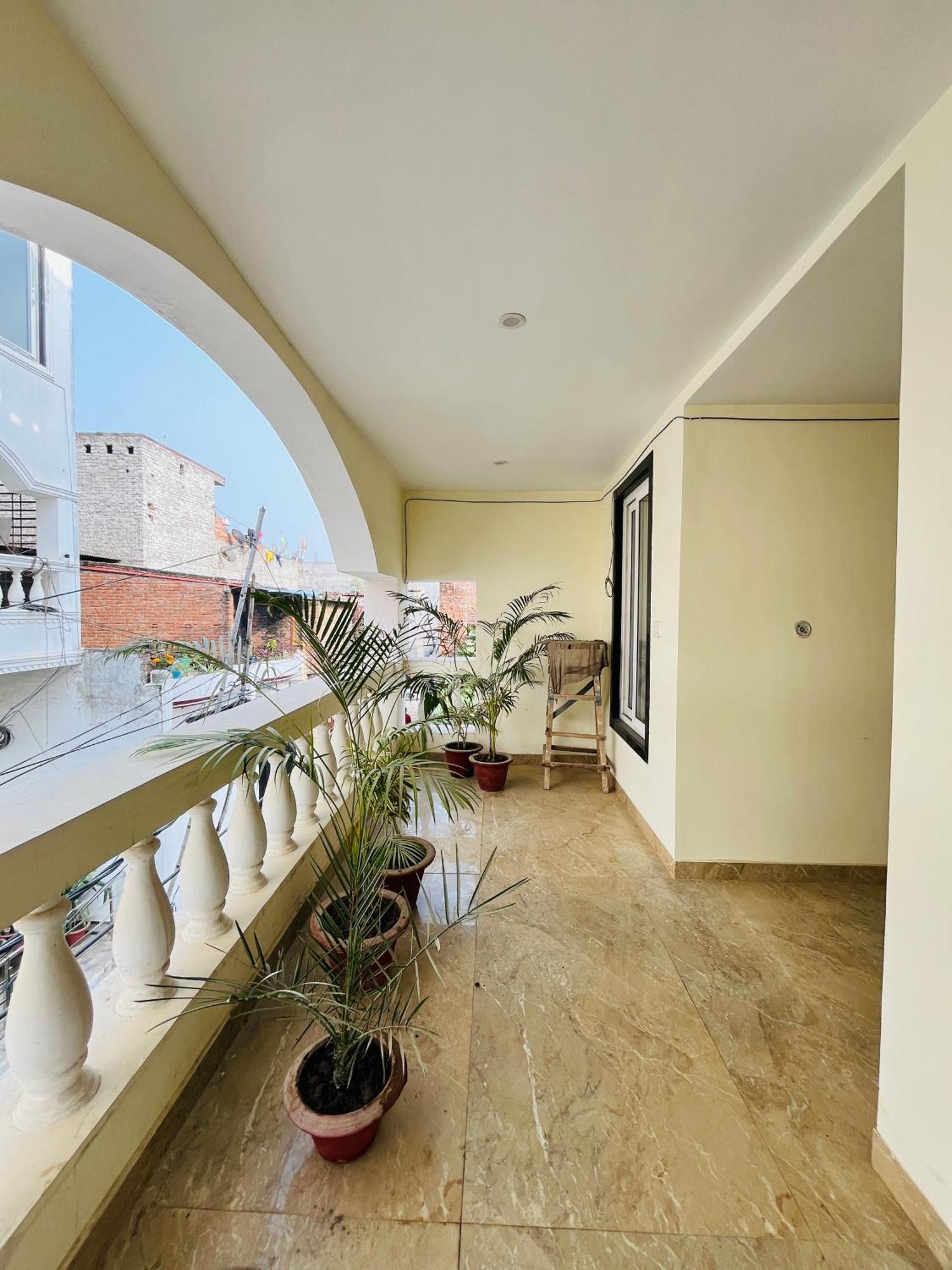 Hare Krishna Homes Jhalwa Allāhābād Junction Exteriér fotografie